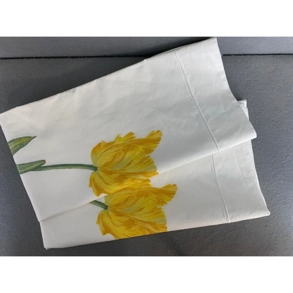 Yves Delorme AVRIL Yellow Parrot Tulip White Cotton Pillow Sham 28